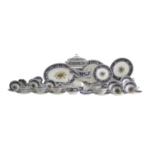 Wedgwood Porcelain Dinner Service for Twelve People