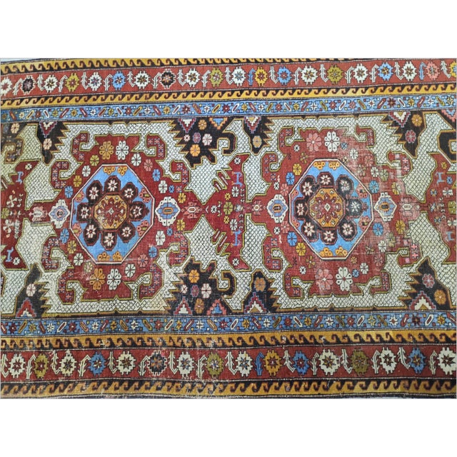1930s Antique Hand-Knotted Caucasian Rug 3'10"x 7'8" For Sale - Image 5 of 15