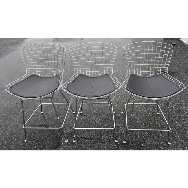 Mid Century Modern Harry Bertoia Style Chrome Wire Metal Bar Stool-Black For Sale - Image 9 of 18