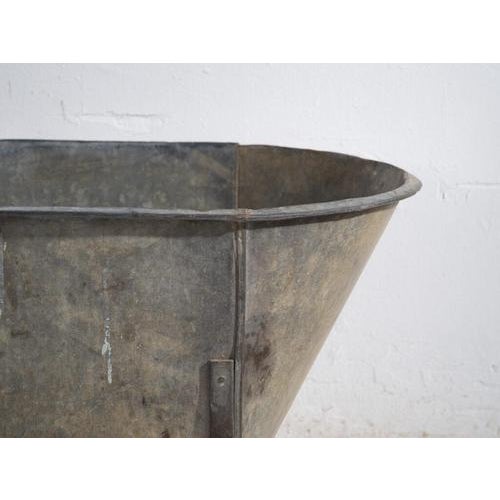 European Industrial Zinc Tub For Sale - Image 5 of 7