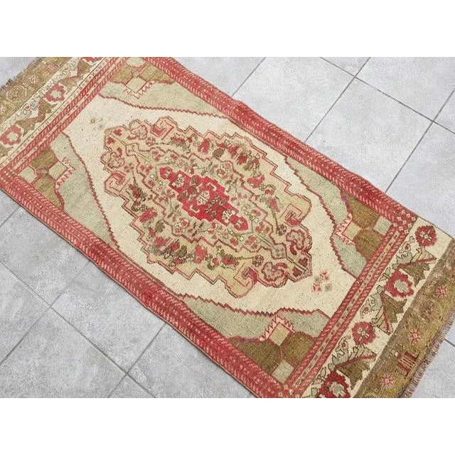 1960s Decorative Handknotted Vintage Rug For Sale - Image 6 of 11