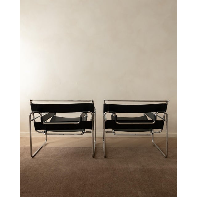 Marcel Breuer Wassily B3 Lounge Chairs by Marcel Breuer for Knoll International, 1970s, Set of 2 For Sale - Image 4 of 18