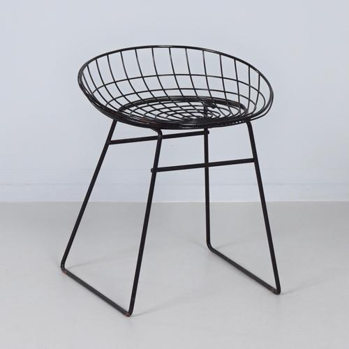 Black metal pastoe km05 wire stool, designed in 1958 by cees braakman and adriaan dekker for pastoe. This pastoe km05 wire...