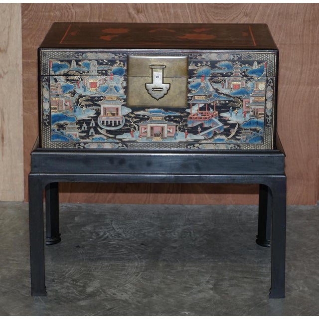 Large Vintage Chinese Hand-Painted Chests on Stands, Set of 2 For Sale - Image 3 of 18