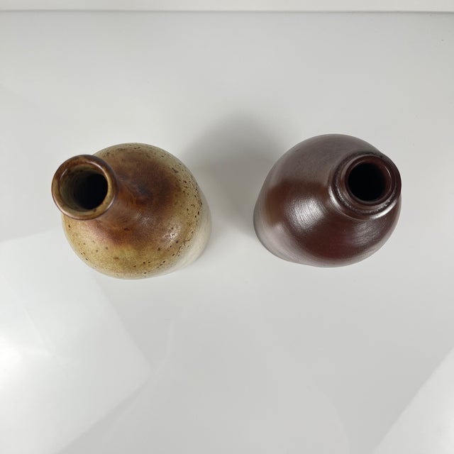 Speckled Stoneware and Burgundy Bottles, France, 1920s, Set of 2 For Sale - Image 6 of 8