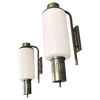 Mid-Century Modern Italian Murano White Glass and Brass Wall Lights, 1960s, Set of 2 For Sale