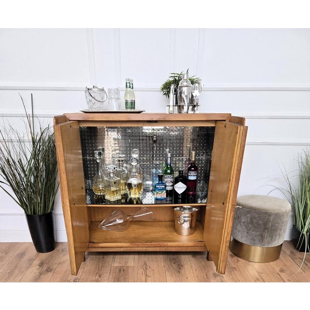 Mid-Century Italian Art Deco Style Walnut and Mirror Mosaic Bar Cabinet, 1950s For Sale - Image 3 of 11