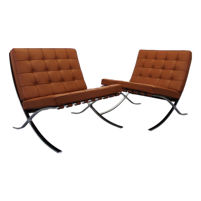 Barcelona Chair in Brown Tobacco Leather by Ludwig Mies Van Der Rohe for Knoll International For Sale