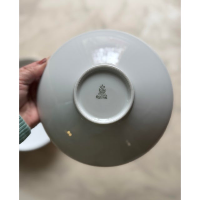 Ceramic 1950s Set of 2 Vintage Heinrich & Co. Bavaria Porcelain Serving Bowls – Grazie Pattern – 8.25” & 9.875” For Sale - Image 7 of 8