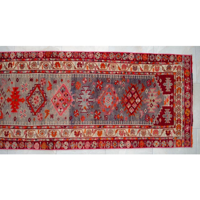 1960s Kurdish Extra Long Runner Herki Hand-Knotted Distressed Rug For Sale - Image 13 of 18