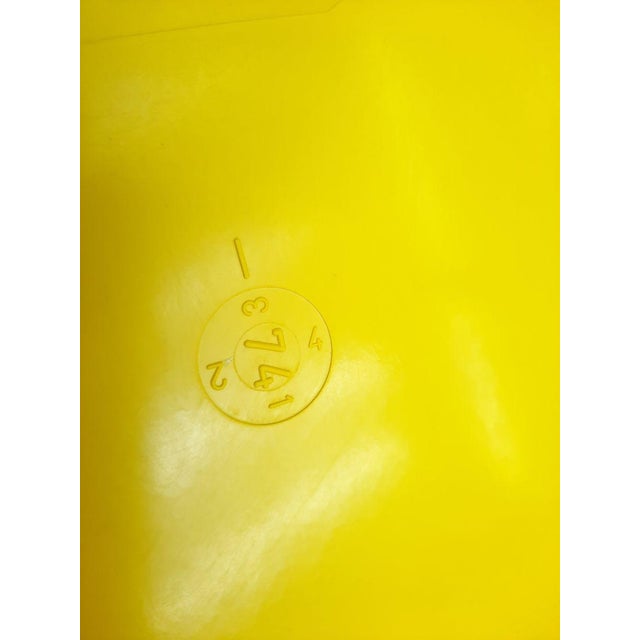 Fiberglass Side Table by Helmut Bätzner for Bofinger, 1974s For Sale - Image 6 of 8