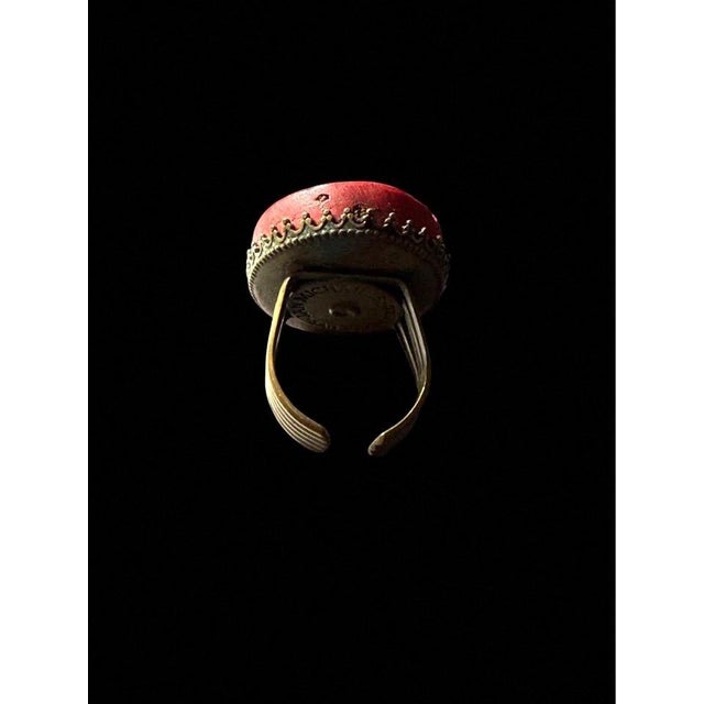 Vintage 80s 90s Jan Michaels San Francisco Carved Red Resin Cameo Statement Ring, Size 8 For Sale - Image 4 of 7