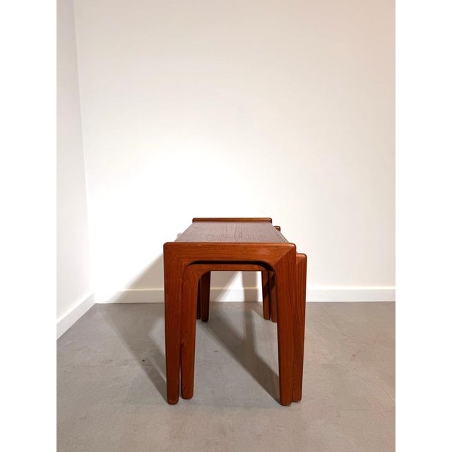 Vintage Danish Nesting Tables in Teak, Set of 2 For Sale - Image 3 of 5