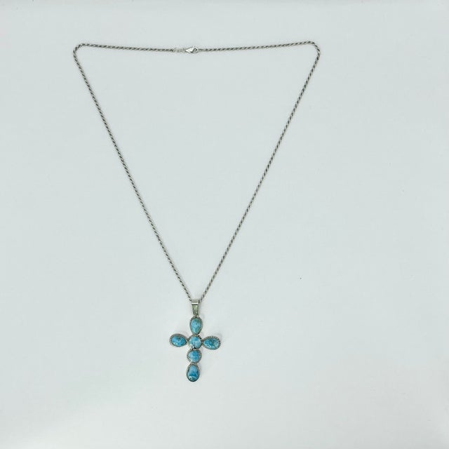 1970s Vintage Southwestern Boho Chic Religious Blue Larimar & Sterling Cross Pendant Necklace - 23” For Sale - Image 6 of 15