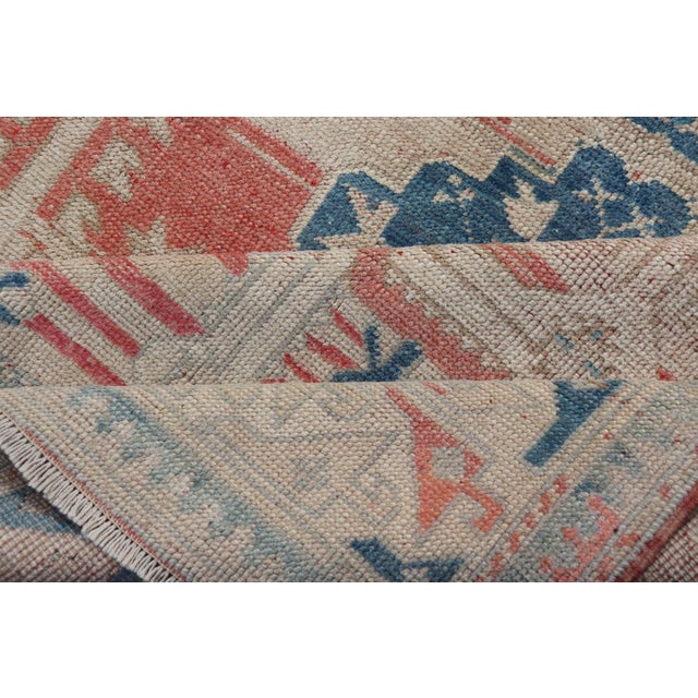 Tribal Medallion Design Vintage Turkish Oushak in Cream, Blue, and Terracotta 4'5 X 6'7 For Sale - Image 10 of 11