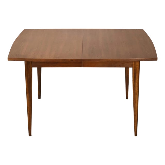 Broyhill Saga Vintage Mid Century Modern Petite Dining Table C. 1960s For Sale