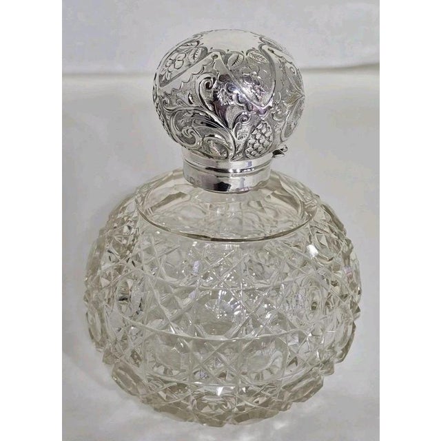 Antique Art Nouveau Cut Glass Scent Bottle from Henry Bushell & Co, Birmingham, 1902 For Sale - Image 3 of 18