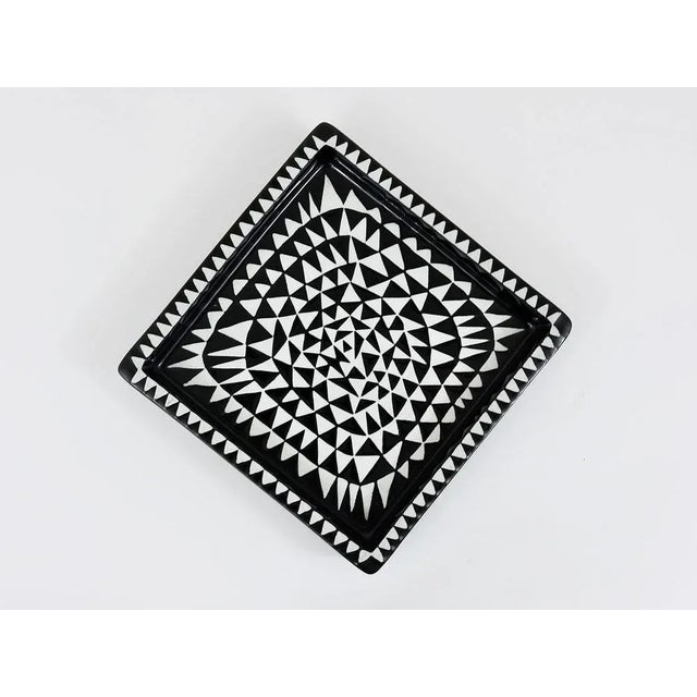 Gustavsberg Black & White Ceramic Domino Plate by Stig Lindberg for Gustavsberg, Sweden, 1950s For Sale - Image 4 of 10