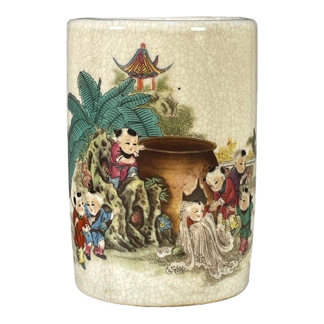 Chinese Famille Rose Crackle Glaze Porcelain Brush Pot With Figural Scene For Sale