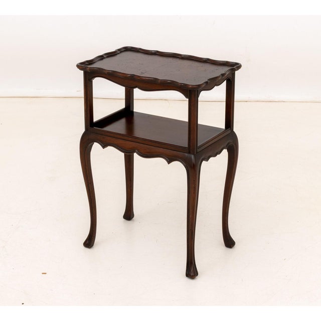 Queen Anne Early 20th Century Queen Anne Style Two-Tier Mahogany Side Table For Sale - Image 3 of 9