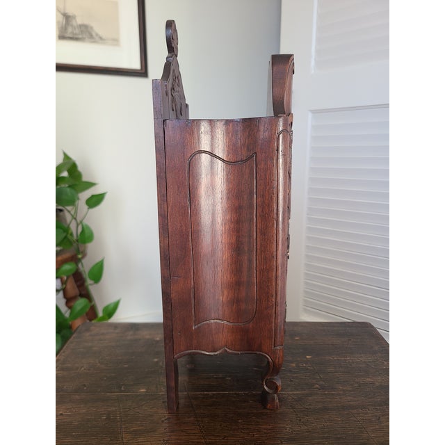 Antique 19th Century French Provincial Salt & Flour Box For Sale In Los Angeles - Image 6 of 18