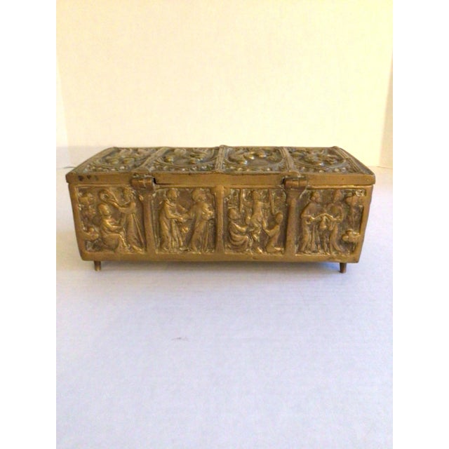 1930s Ornate Bronze Box With Feet and Hinged Lid For Sale - Image 4 of 8