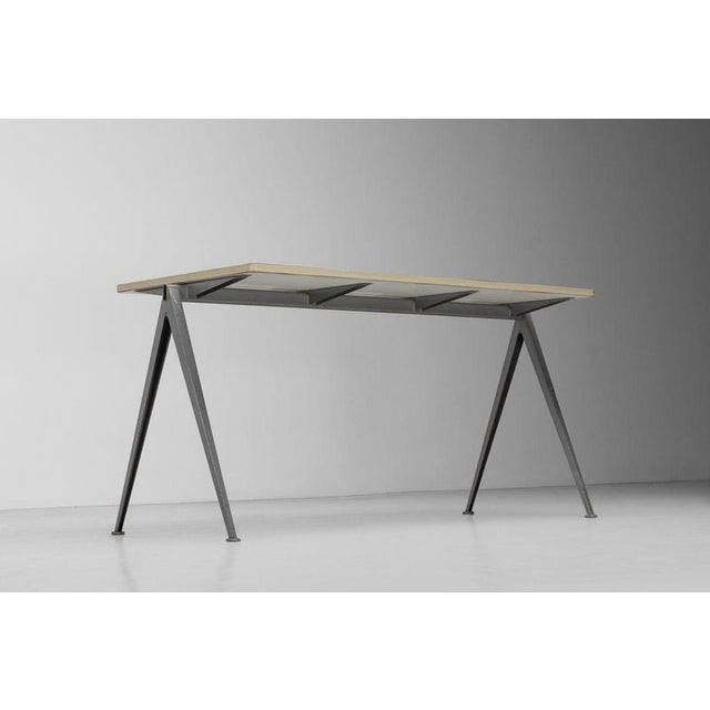 Wim Rietveld Large Pyramid Table attributed to Wim Rietveld for Ahrend de Cirkel, Netherlands, 1960s For Sale - Image 4 of 18
