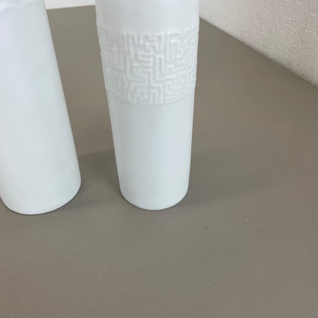 Abstract Porcelain Vases by Cuno Fischer for Rosenthal, Germany, 1980s, Set of 2 For Sale - Image 11 of 18