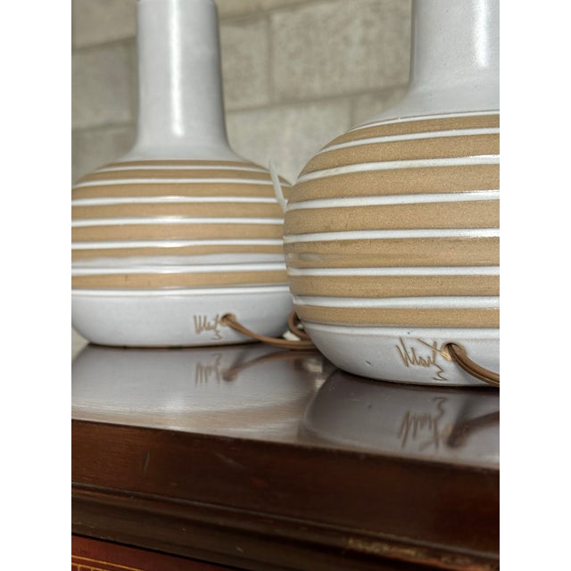 1960’s Jane and Gordon Martz Ceramic Table Lamps - A Pair For Sale In Philadelphia - Image 6 of 7