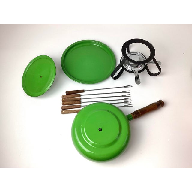 Vintage Mid Century Modern Gourmet Fondue Set Green Enamel- 12 Pieces For Sale - Image 4 of 5