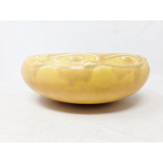 1920s Vintage 1927 Rookwood Pottery Console Bowl 7-3/4" Wide - Matte Yellow Glaze - XXVII - 2157 For Sale - Image 5 of 12