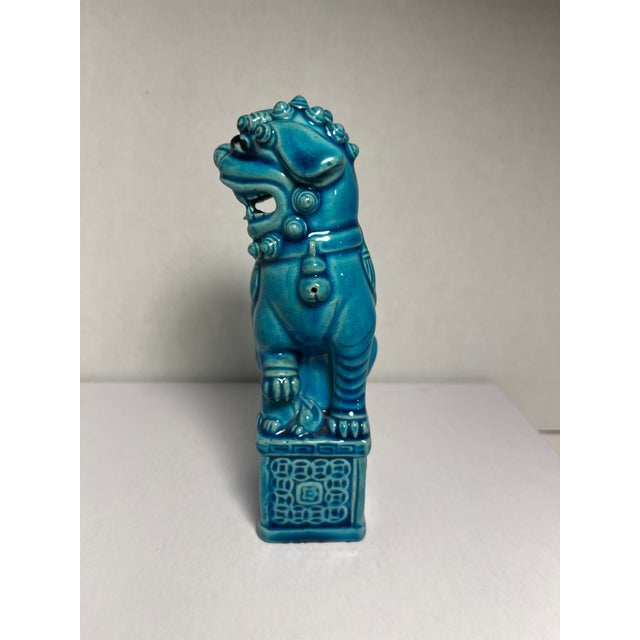Vintage Chinese Turquoise Blue Glazed Ceramic Foo Dog Figurine Aprox. dimensions: 6"H Very good original condition!