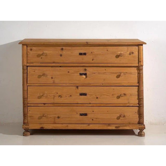 French Provencal Chest of Drawers, 1920s For Sale - Image 6 of 11