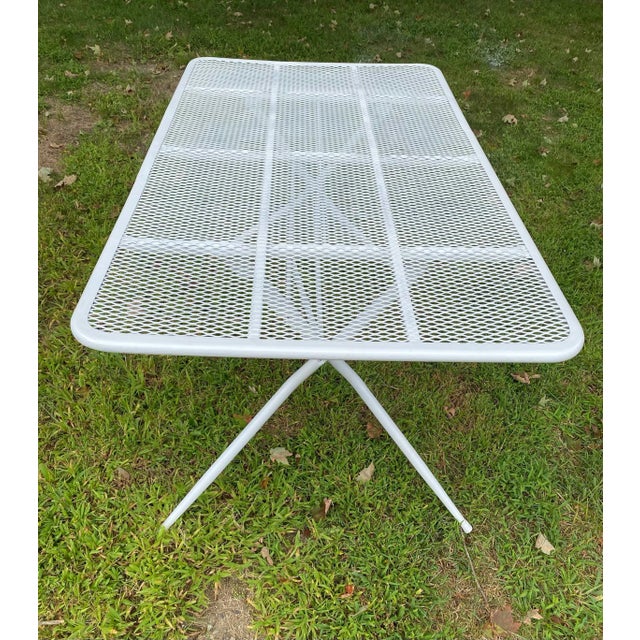 1960s 1960s Rid-Jid Iron Folding Patio Dining Set Table & 6 Chairs, Attributed to Salterini For Sale - Image 5 of 10