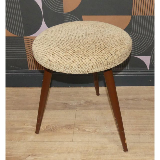 Cool original decorative piece Original 1950s stool TACKE model Delicate wooden frame, round seat Robust beige melange...