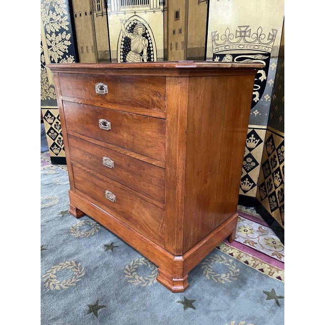 Louis Philippe Chest of Drawers in Elm For Sale - Image 3 of 13