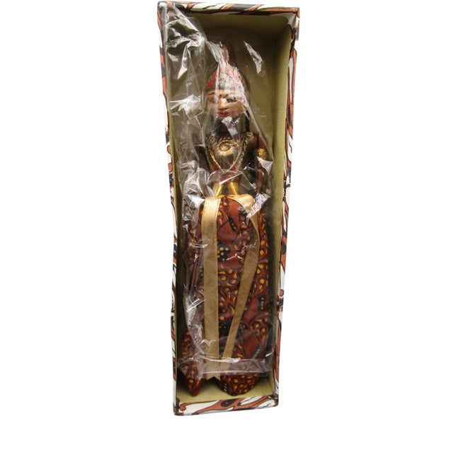 Vintage Handcrafted Wooden Wayang Golek Miniature Rod Puppet Ornaments Traditional Batik Clothing a Set of Five In...