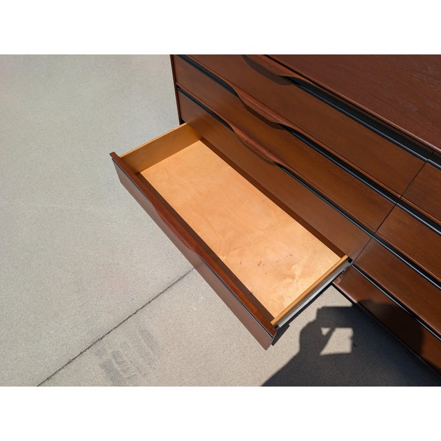 Mid Century Modern Walnut Dresser by John Kapel for Glenn of California, C1960s For Sale - Image 14 of 18