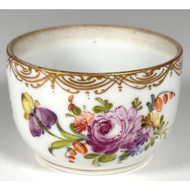 Antique Dresden Franziska Hirsch Handleless Tea Bowl c.1901-14 For Sale - Image 4 of 12