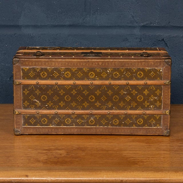 20th Century Louis Vuitton Malle Fleurs Trunk in Monogram Canvas, France, 1910s For Sale - Image 17 of 18