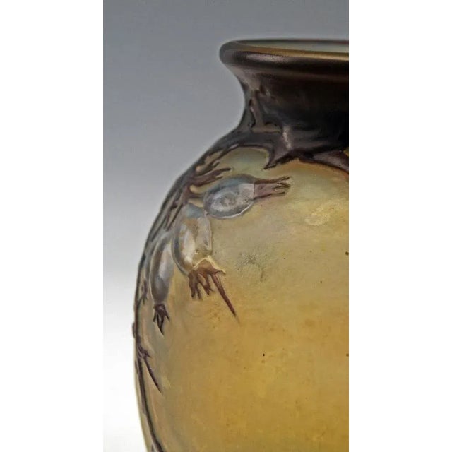 Art Nouveau Wild Rose Soufflé Vase by Emile Gallé, Nancy, France, 1925 For Sale - Image 5 of 7