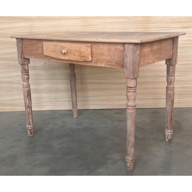 19th Century Spanish Baroque side or working table with drawer Height from the floor to the bottom drawer: 58cm