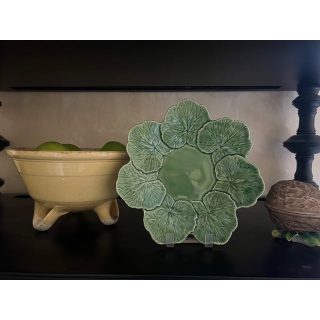 Green Bordallo Pinheiro Geranium Bowls, Portugese- Set of 8 For Sale - Image 8 of 13