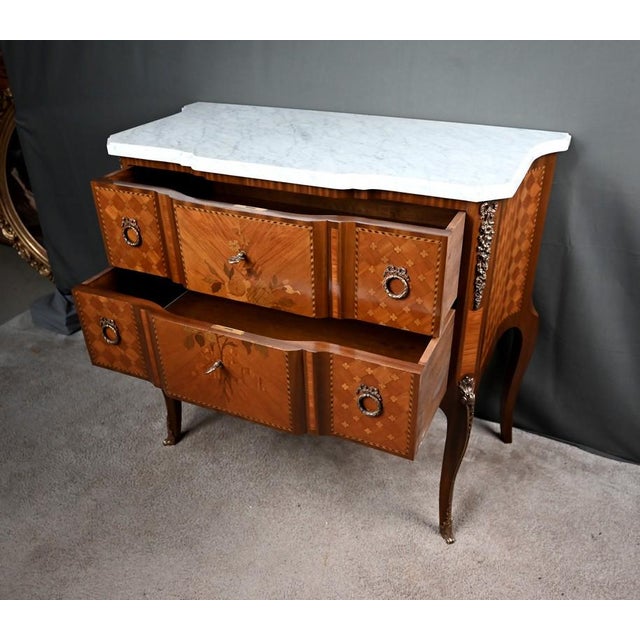 Mid-Century Louis XV-Louis XVI Transition Style Marquetry Commode For Sale - Image 17 of 18