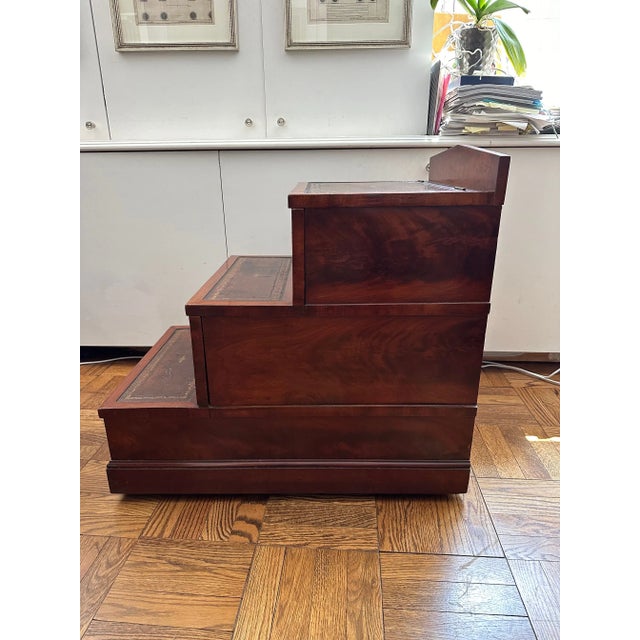 Early 20th Century English Mahogany Library Steps For Sale In New York - Image 6 of 12