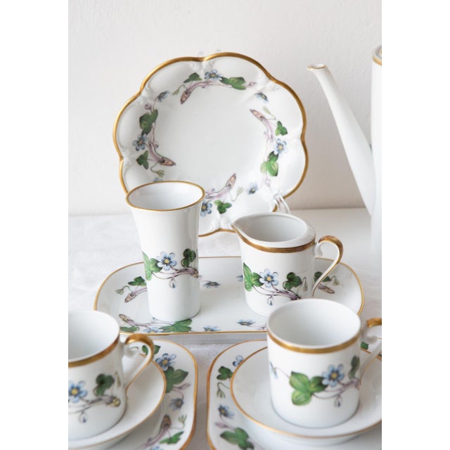 1970s Swedish Anemone Hepatica Porcelain Coffee and Dessert Set for 12 from Hackefors, 1970s, Set of 49 For Sale - Image 5 of 12