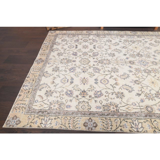 Beige Vintage Turkish Oushak Handmade Wool Cotton Beige Area Rug For Sale - Image 8 of 11