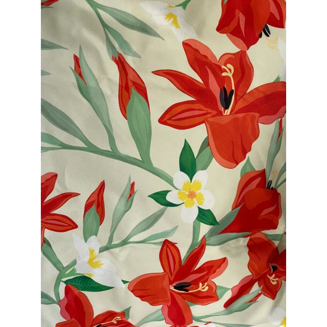 1990s 1990s Pair Tropical Flowers Inside Outside Pillows For Sale - Image 5 of 5