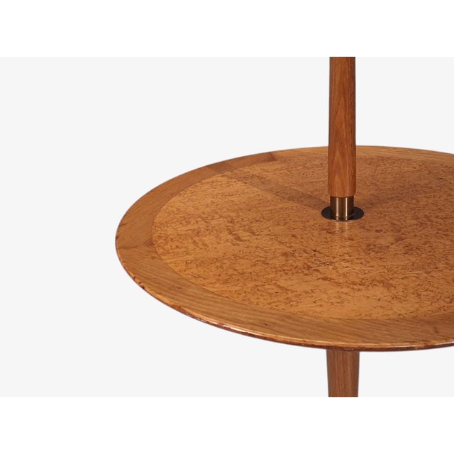 1940s Mid-Century Modern Edward Wormley, Rare Snack Floor Lamp, Wood, Brass For Sale In New York - Image 6 of 15