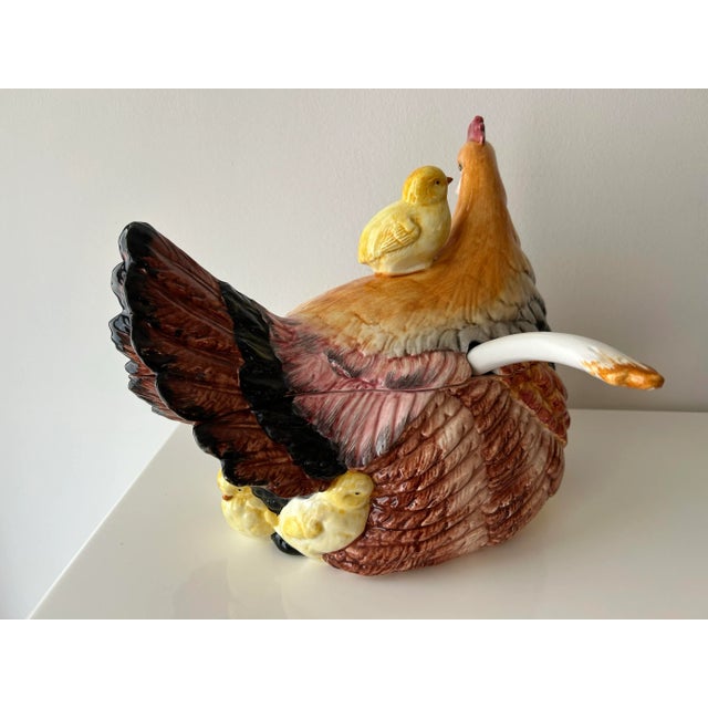 Late 20th Century Intrada Hen & Chicks Soup Tureen With Serving Ladle, Made in Italy For Sale - Image 4 of 12